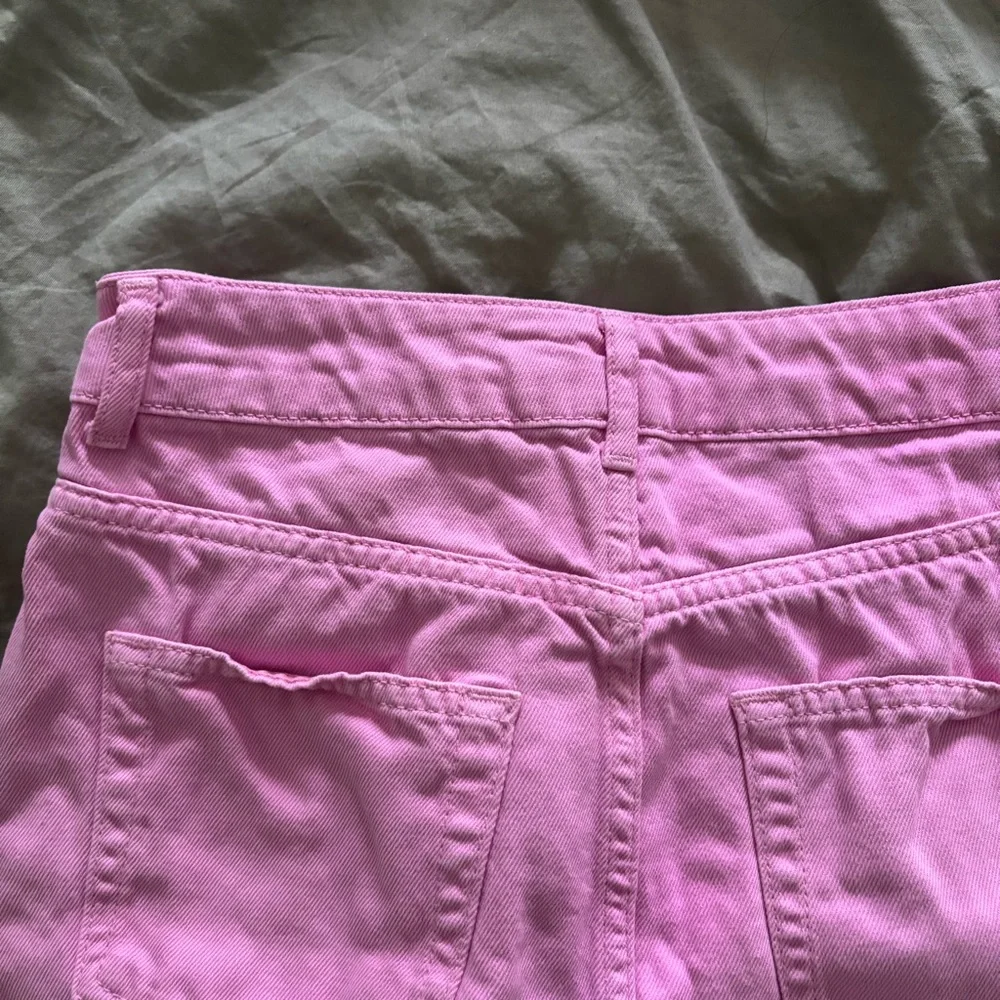 🌸 Pink Denim Skirt 🌸 - Picture 7 of 7